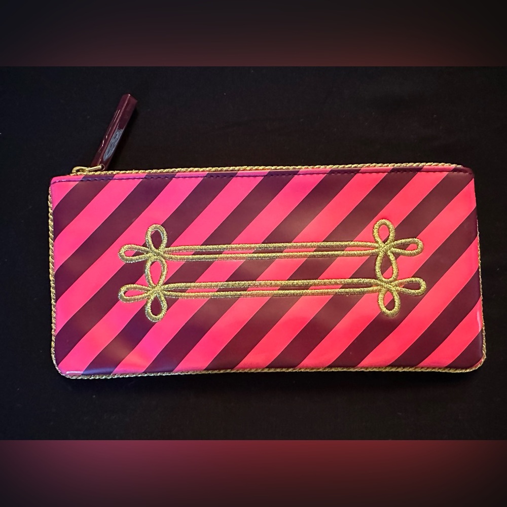 MAC Cosmetics Makeup Bag